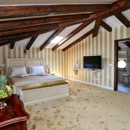 Feriehus Carolus Barat (Porec)
